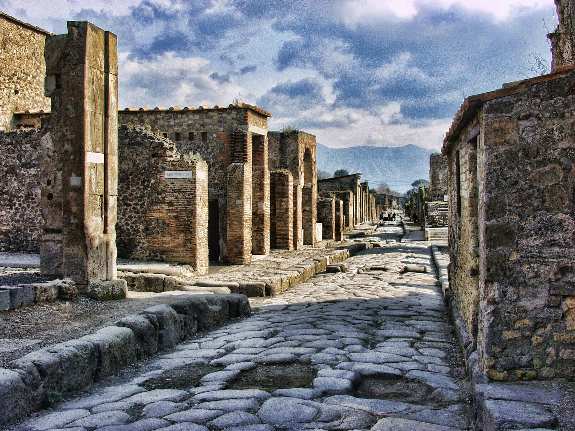 How long was Pompeii buried before it was uncovered?